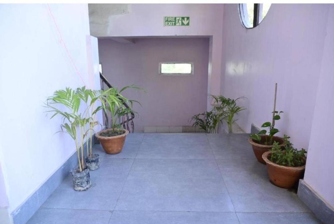 Quarto Inn กูวาฮาติ ภายนอก รูปภาพ